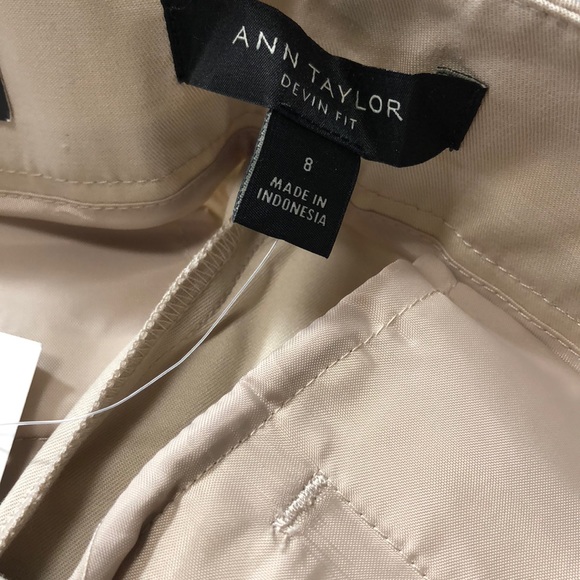 Ann Taylor Devin Fit Boardwalk Short - Picture 7 of 8